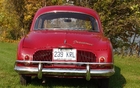 Renault Dauphine 1963. Les grandes ouvertures arri&egrave;re servaient &agrave; faire &eacute;vacuer l'air chaud du compartiment moteur.