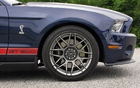 Les freins à disque métallique de la Shelby GT500 sont signés Brembo