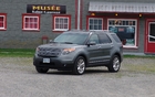 Ford Explorer Limited 4WD 2011. En face du musée Saint-Laurent de Trois-Pistoles. Surveillez notre reportage qui sera en ligne en juin 2012, juste à temps pour l'ouverture estivale du musée.