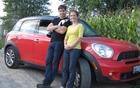 MINI Countryman S All4 2012. Bigoudis : Josée Lefebvre de Montréal, 36 ans.  Piston : Jonathan Fortin des Laurentides, 34 ans