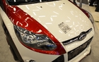 On retrouve de plus en plus de ces QR codes qui donnent accès, par l'entremise d'un téléphone intelligent, à un site web, notamment sur le Ford Focus.
