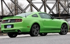 Several types of rims are offered on option