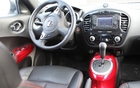 The passenger compartment won Nancy over, in particular the rear back-up screen (centre)