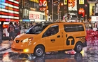 Nissan NV Taxi sur Times Square