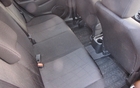 Mazda2, moins généreuse en hauteur pour les grandes personnes.