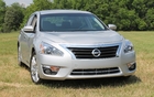 Nissan Altima 2013, un look qui fait presque Infiniti