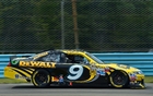 L'Australien Marcos Ambrose a remporté la course de Coupe Sprint de NASCAR sur le circuit de Watkins Glen.