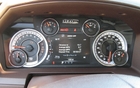 RAM 1500 Laramie, 5.7-litre V8: Standard 7-inch colour screen.