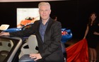 Wayne J Burgess est directeur du bureau de desing de production de Jaguar