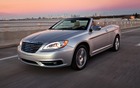 10 Chrysler 200 : une belle voiture décapotable vendue à un prix très abordable.