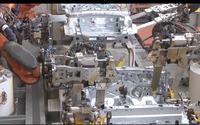 MINI à son usine d'Oxford (en anglais)