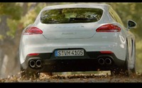 Porsche Panamera S E-Hybrid 2014 (en anglais)