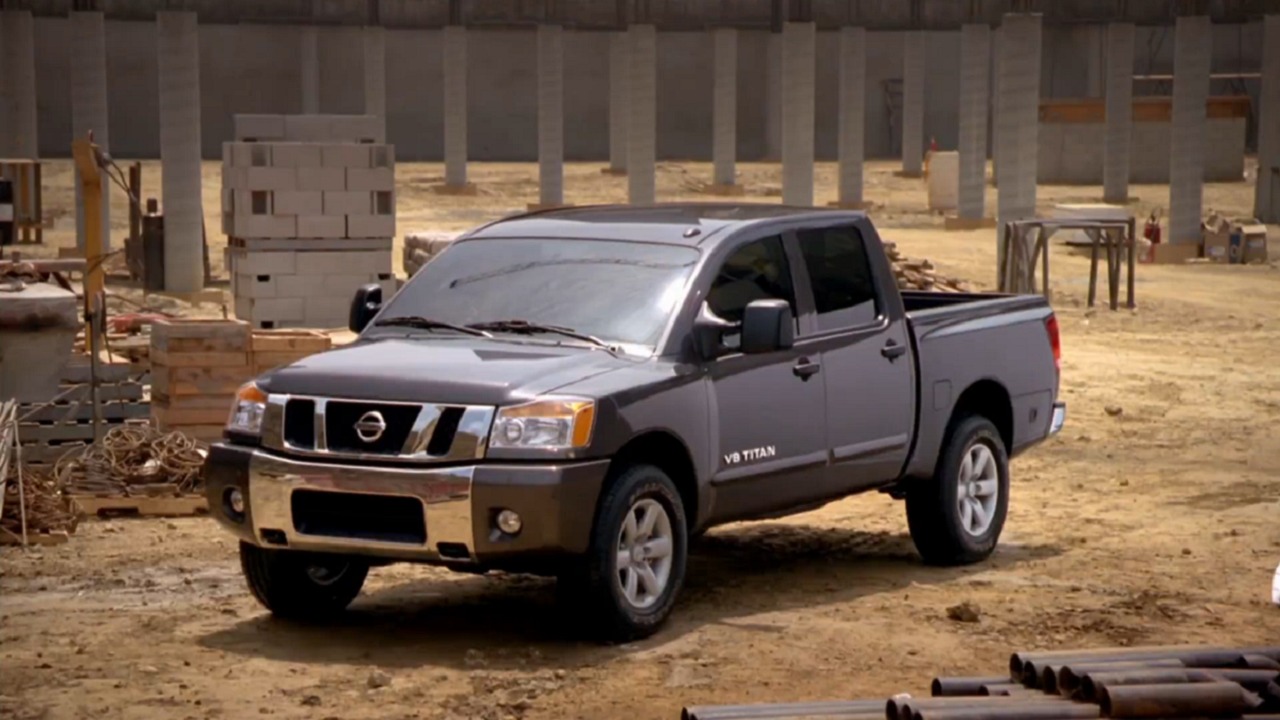 Nissan v8 titan australia #8