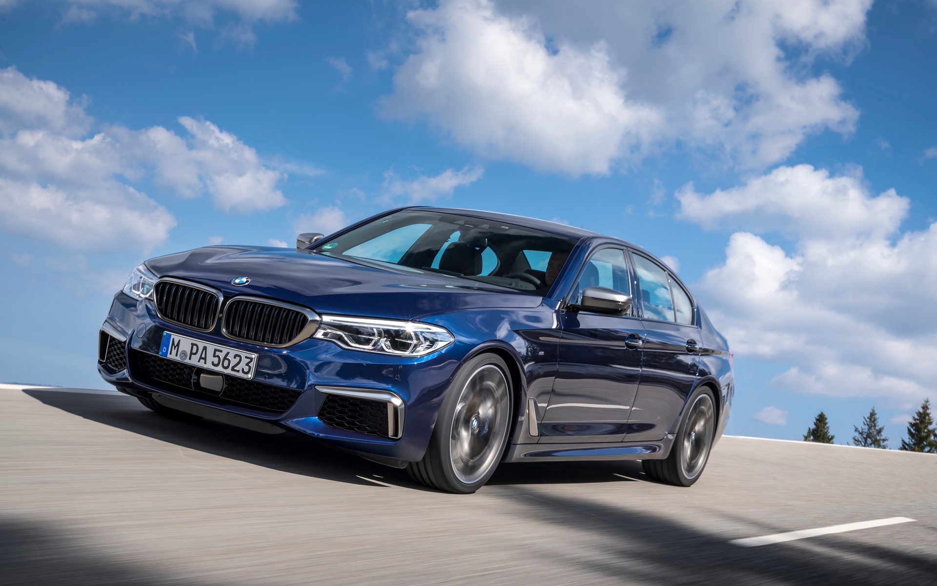 BMW M550i xDrive 2020