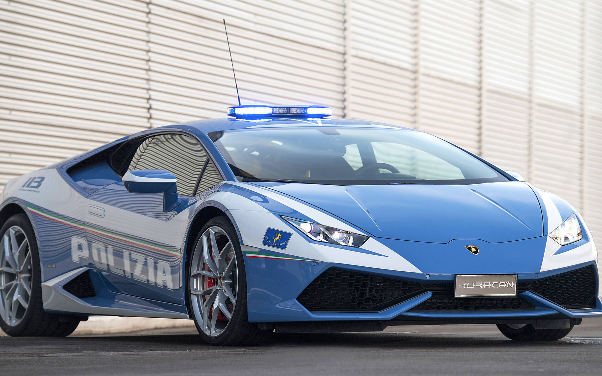 Awesome Police Cars That Make Us Wish We Were Cops 419