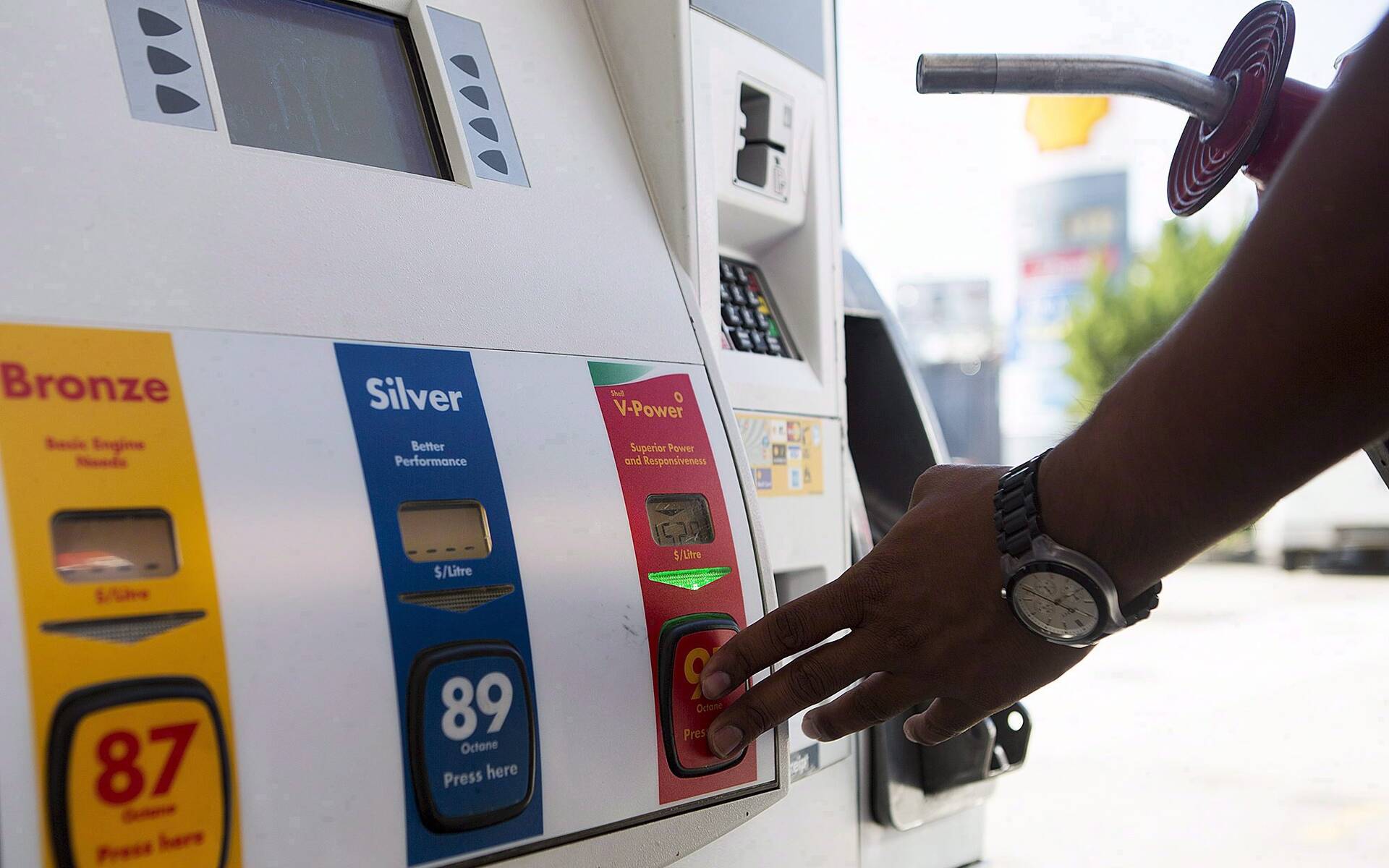 Study Shows 20 Percent of EV Owners Return to Gasoline ...
