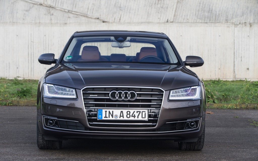 2015 Audi A8 - Front view - Picture Gallery, photo 14/18 - The Car Guide