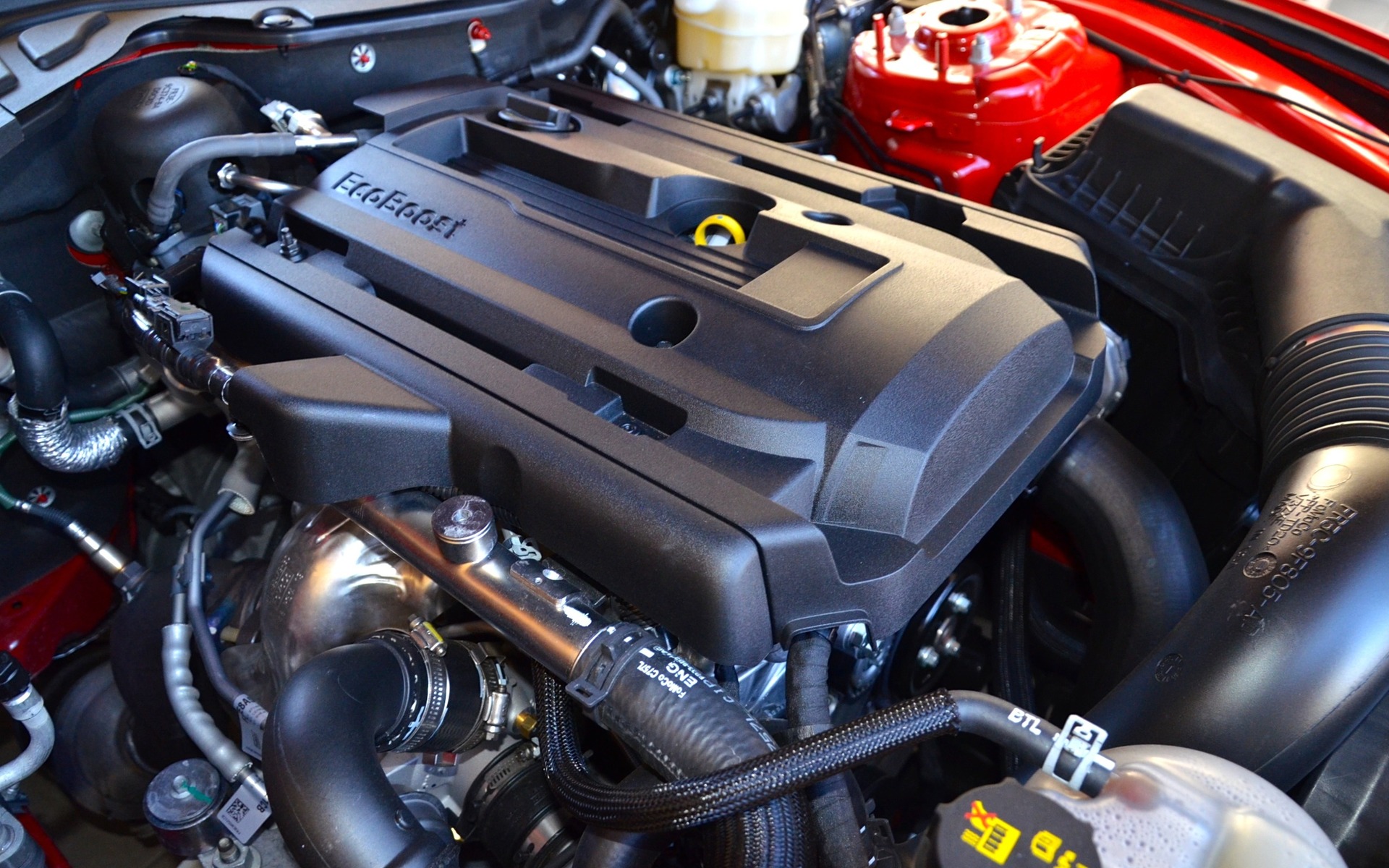 2015 ford mustang coupe 2 3 litre 4 cylinder turbocharged engine