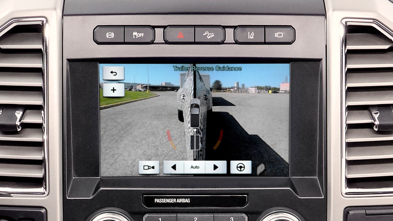 Video New Ford SD 360degree camera system promotional video The